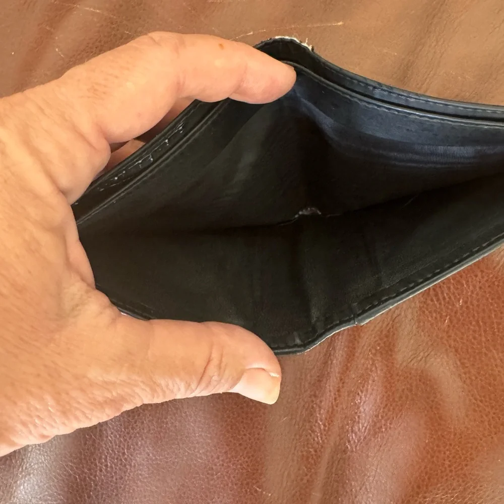 Black Leather Bifold